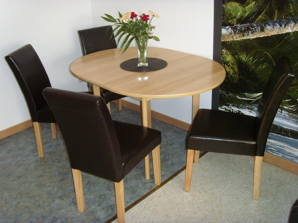 Ferienwohnung Ina Rust Ruang foto